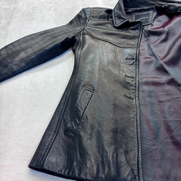 Andrew Mark 100% Leather Coat --- Super Cute and Flattering!! Size M - Picture 5 of 12